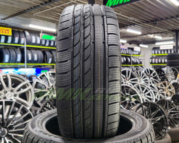205/40R17 Imperial Snowdragon 3 ICE-PLUS S210 84V XL - Vissezonas riepas / Ziemas riepas