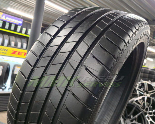 275/45R20 Firestone Roadhawk 2 110Y XL Elinten RG - Vasaras riepas