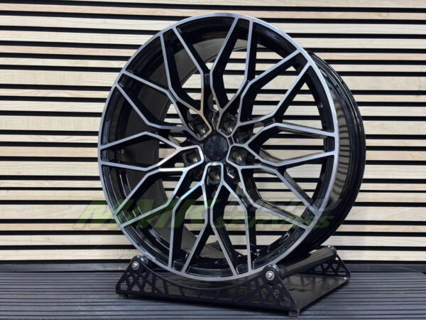 R20X9.5 5X112 ET38 66.6 IN292 Black Polished (MB) - Aluminija A riepas