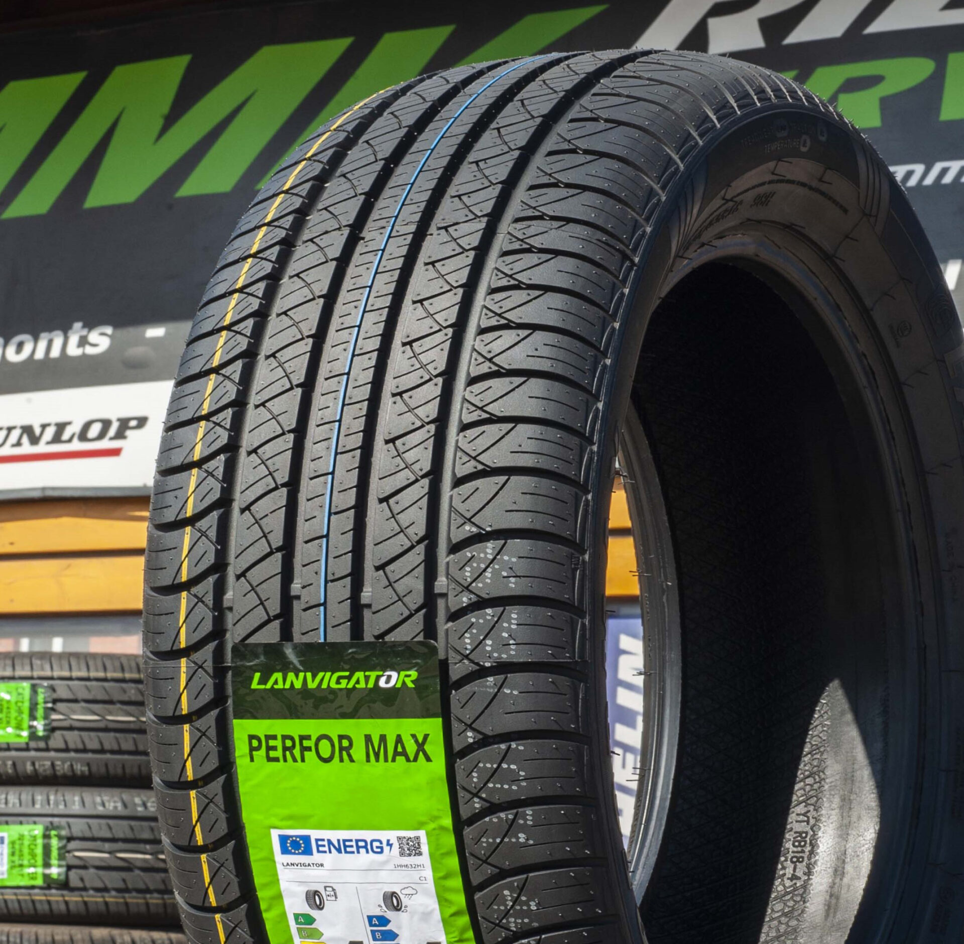 245/70R16 Lanvigator Performax 107H