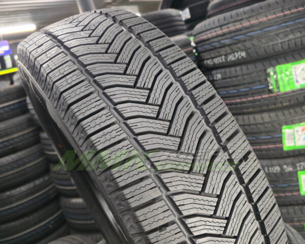 205/65R16C Royal Black Royal Van A/S 107/105T 8PR - Vissezonas riepas / Ziemas riepas