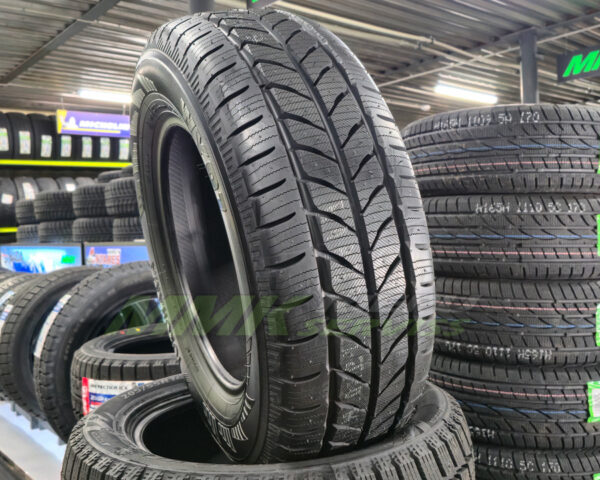 205/65R16C Yokohama W.drive WY01 107/105T - Vissezonas riepas / Ziemas riepas