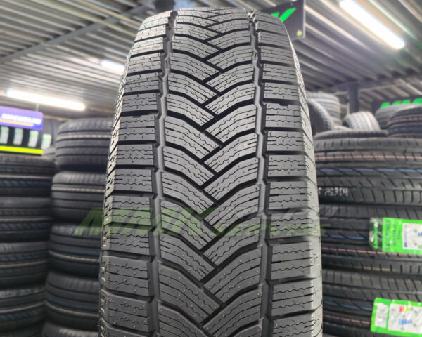 215/75R16C Aplus ASV909 113/111R - Vissezonas riepas / Ziemas riepas