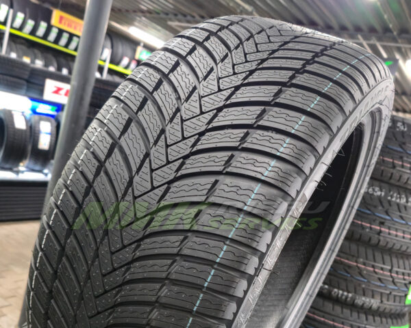 235/50R19 Triangle EffeXWinter TW421 103V XL RP - Vissezonas riepas / Ziemas riepas