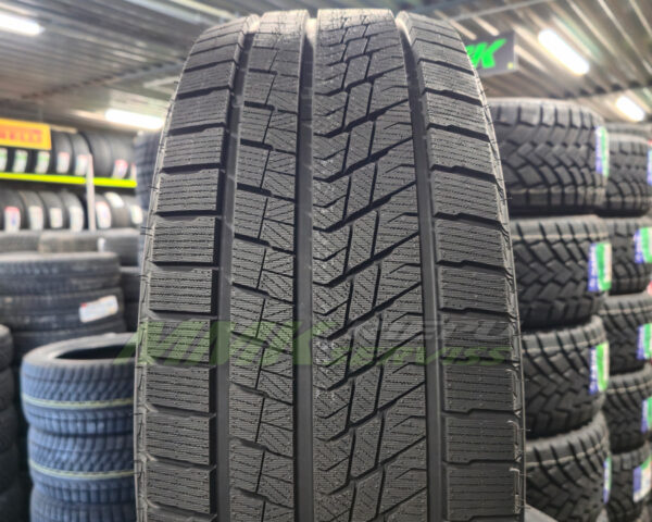 215/65R16 Zelda SURATE Ice03 98T - Vissezonas riepas / Ziemas riepas