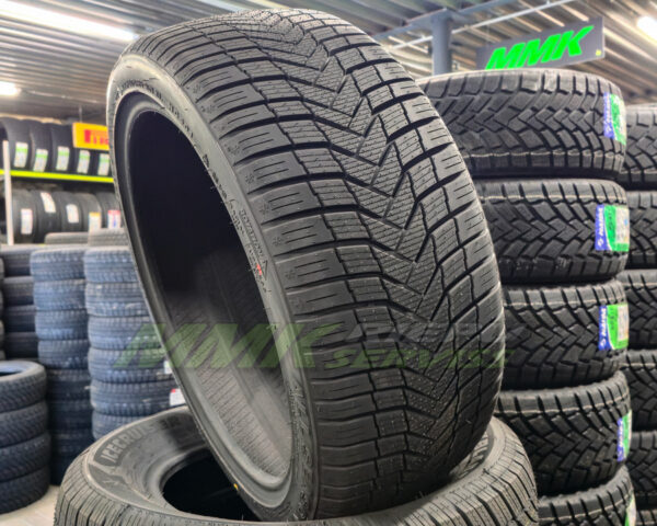 235/40R19 Sunny NC501 96Y XL - Vissezonas riepas / Ziemas riepas
