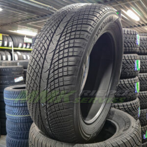 235/55R19 Yokohama ADVAN Winter V907 105V XL - Vissezonas riepas / Ziemas riepas