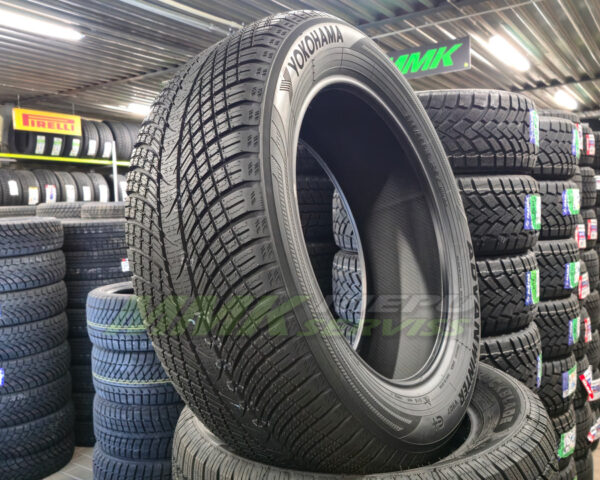 235/55R19 Yokohama ADVAN Winter V907 105V XL - Vissezonas riepas / Ziemas riepas