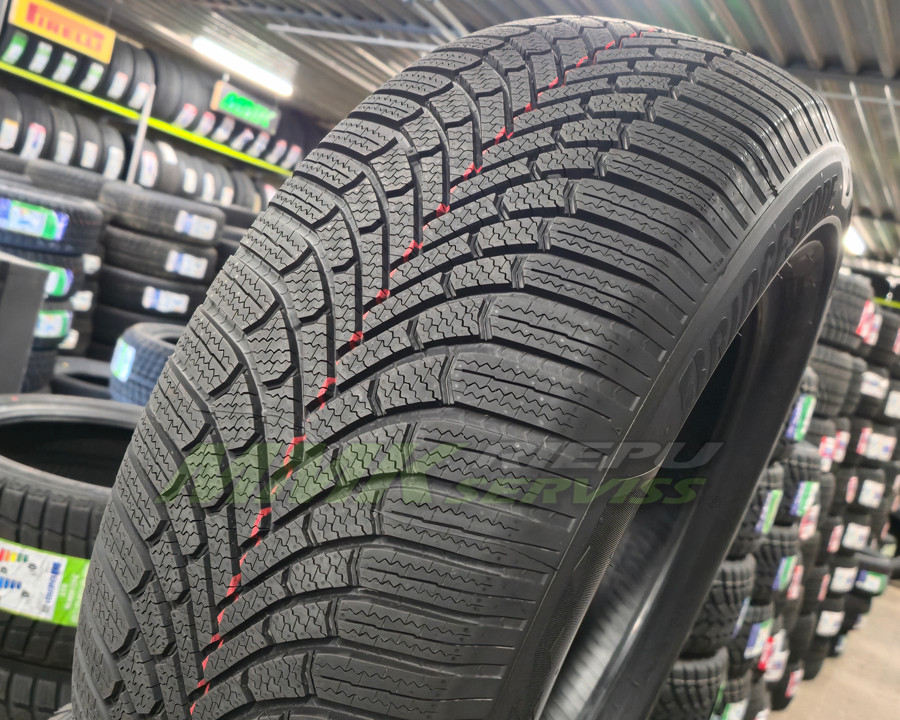 265/60R18 Bridgestone Blizzak 6 114V XL Enliten - Vissezonas riepas / Ziemas riepas