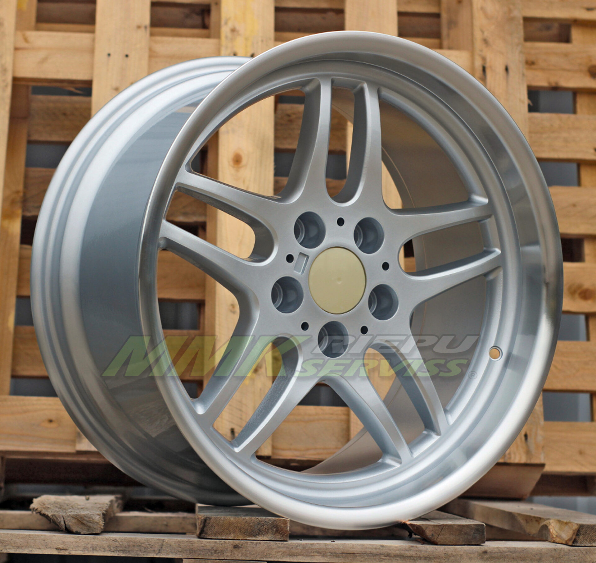 R18X8 5X120 ET13 74.1 FBX121 (B2055-FF) Silver+Polished Lip (SP) - Aluminija A riepas