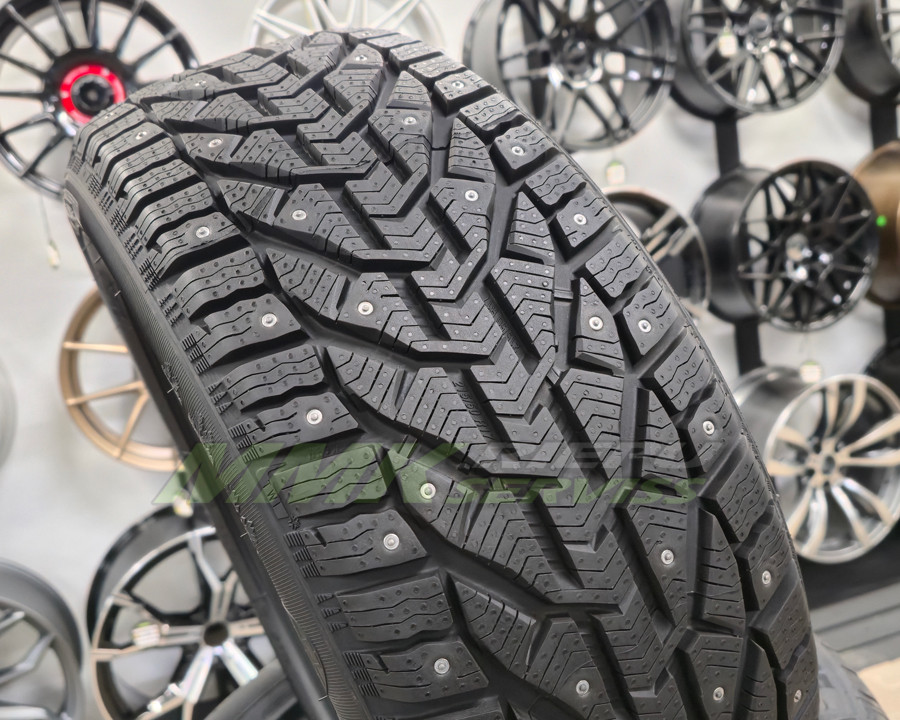 215/50R17 Taurus Ice 95T XL (Michelin) ar radzēm - Ziemas riepas / Ziemas ar radzēm riepas