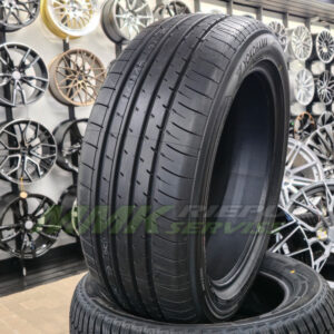 215/65R17 Yokohama BluEarth-XT AE61 99V - Vasaras riepas