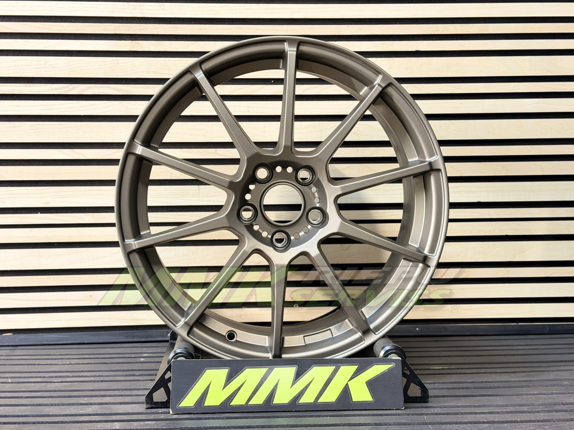 R18X8 5X108 ET45 73.1 Sonic EMR 1042 Matt Bronze - Aluminija A riepas