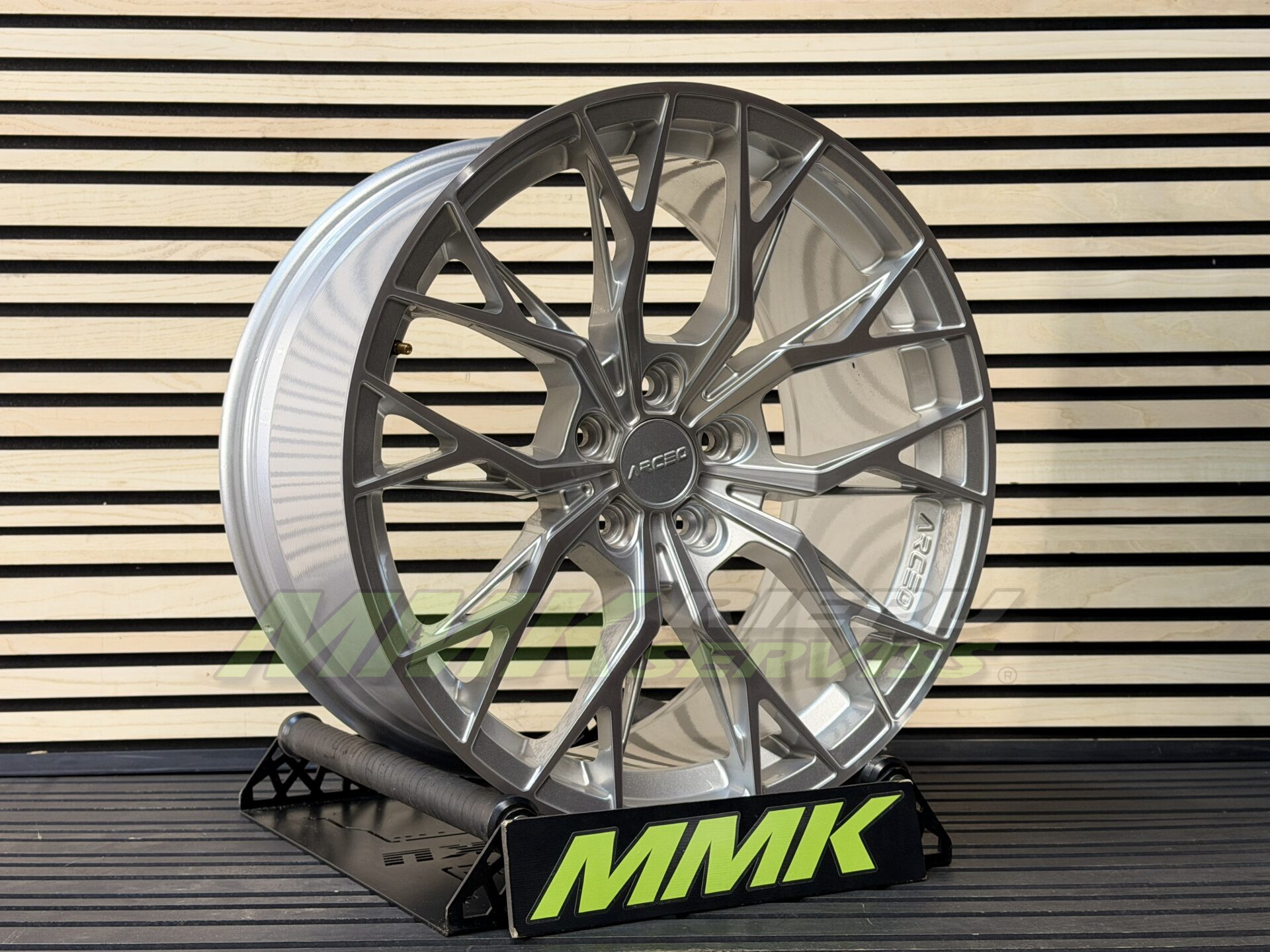 R18X8 5X120 ET35 72.6 ARCEO ROMA Silver Diamond - Aluminija A riepas