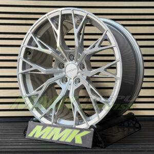 R18X8 5X120 ET35 72.6 ARCEO ROMA Silver Diamond - Aluminija A riepas