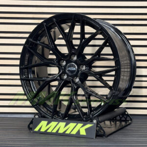 R19X9.5 5X112 ET25 66.6 Venue VS10 Gloss Black - Aluminija A riepas