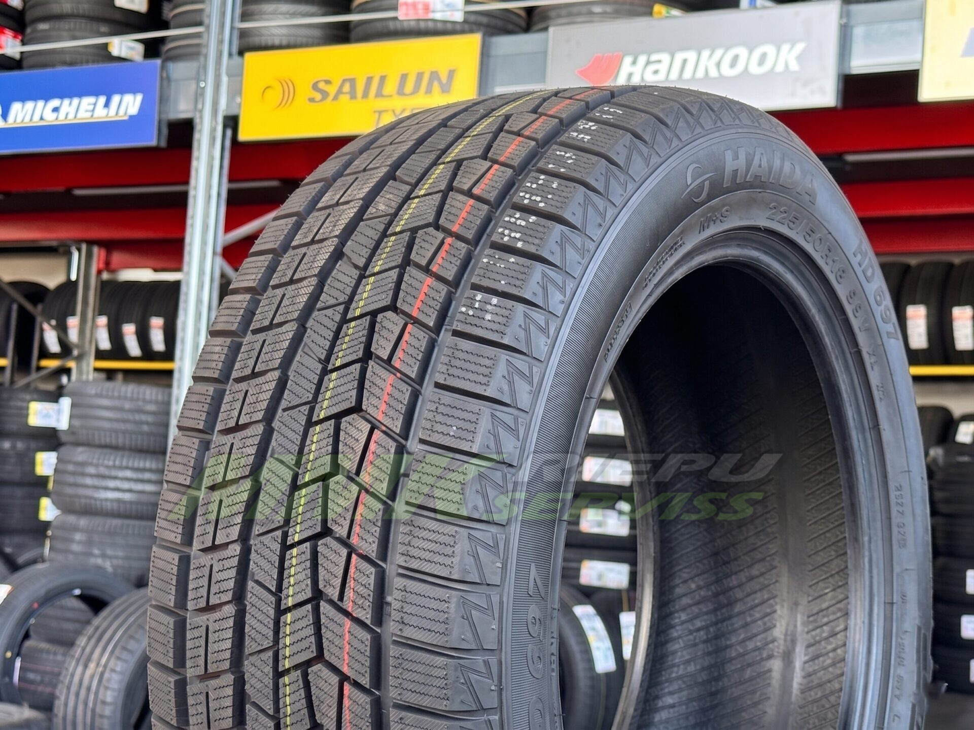 215/60R17 Haida HD697 96H - Vissezonas riepas / Ziemas riepas