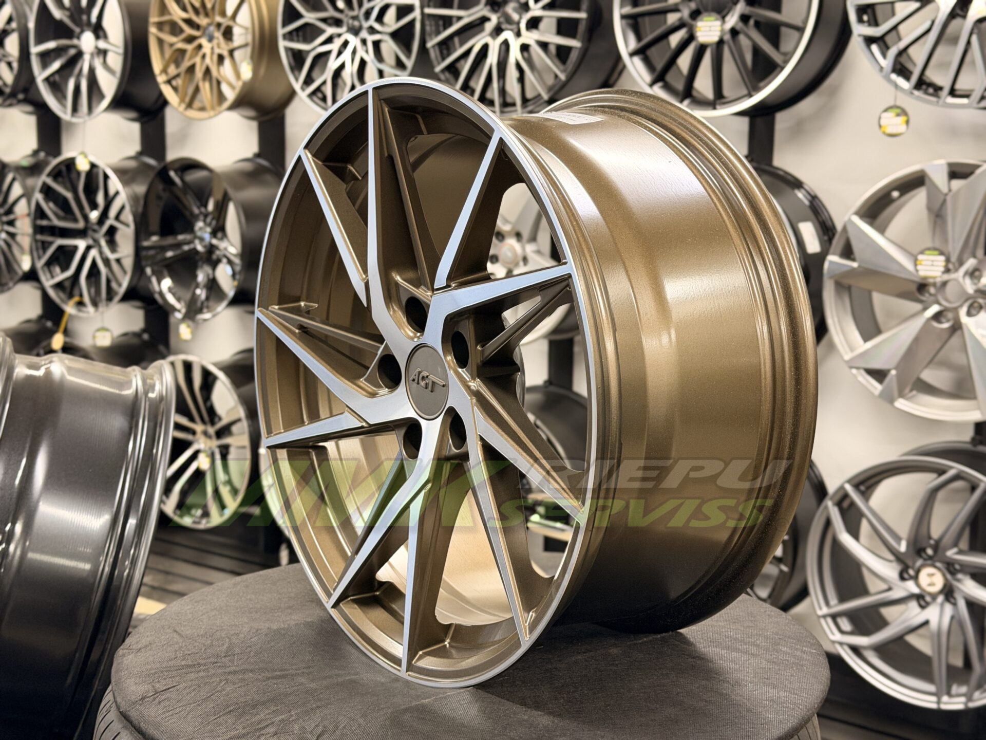 R18X8 5X108 ET35 72.6 AGT Wheels 18259 Matt Bronze Diamond - Aluminija A riepas