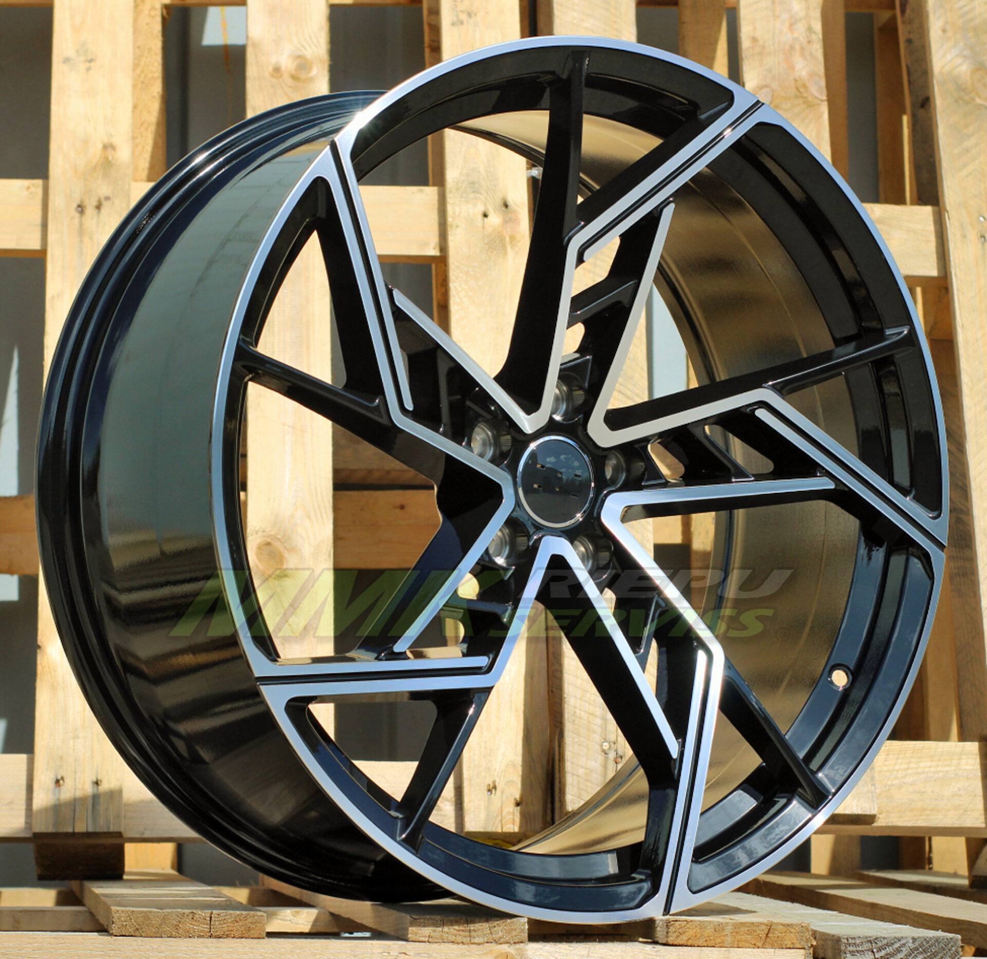 R18X8 5X112 ET40 66.5 I5611 MB - Aluminija A riepas