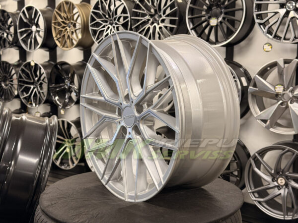 R18X8 5X108 ET45 73.1 ARCEO VALENCIA Silver Diamond • MMK Riepas