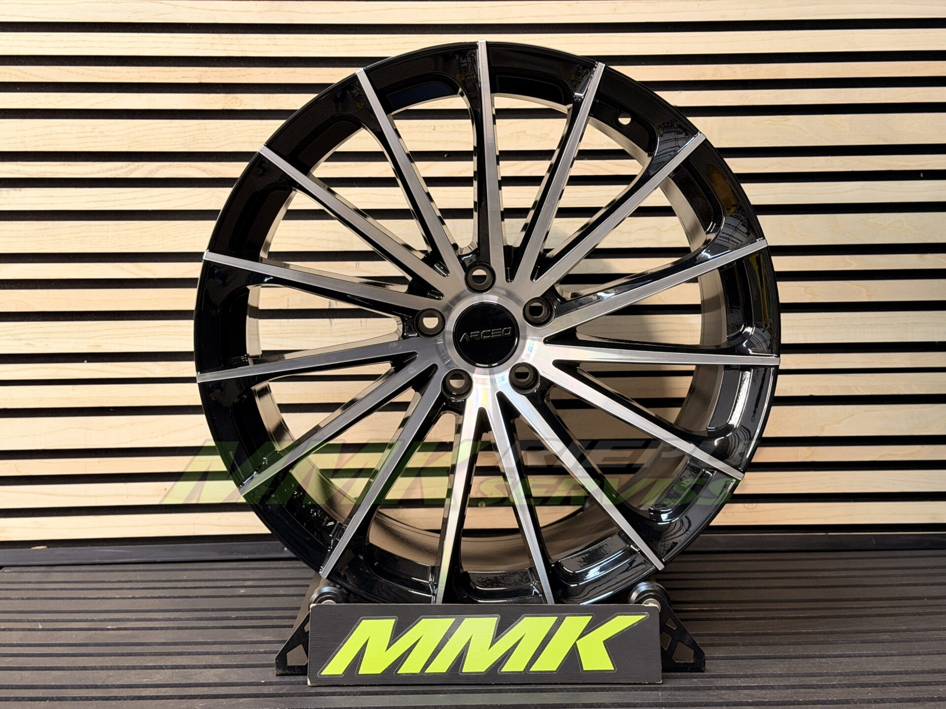 R20X10 5X112 ET40 66.6 ARCEO BERLIN Black Diamond - Aluminija A riepas