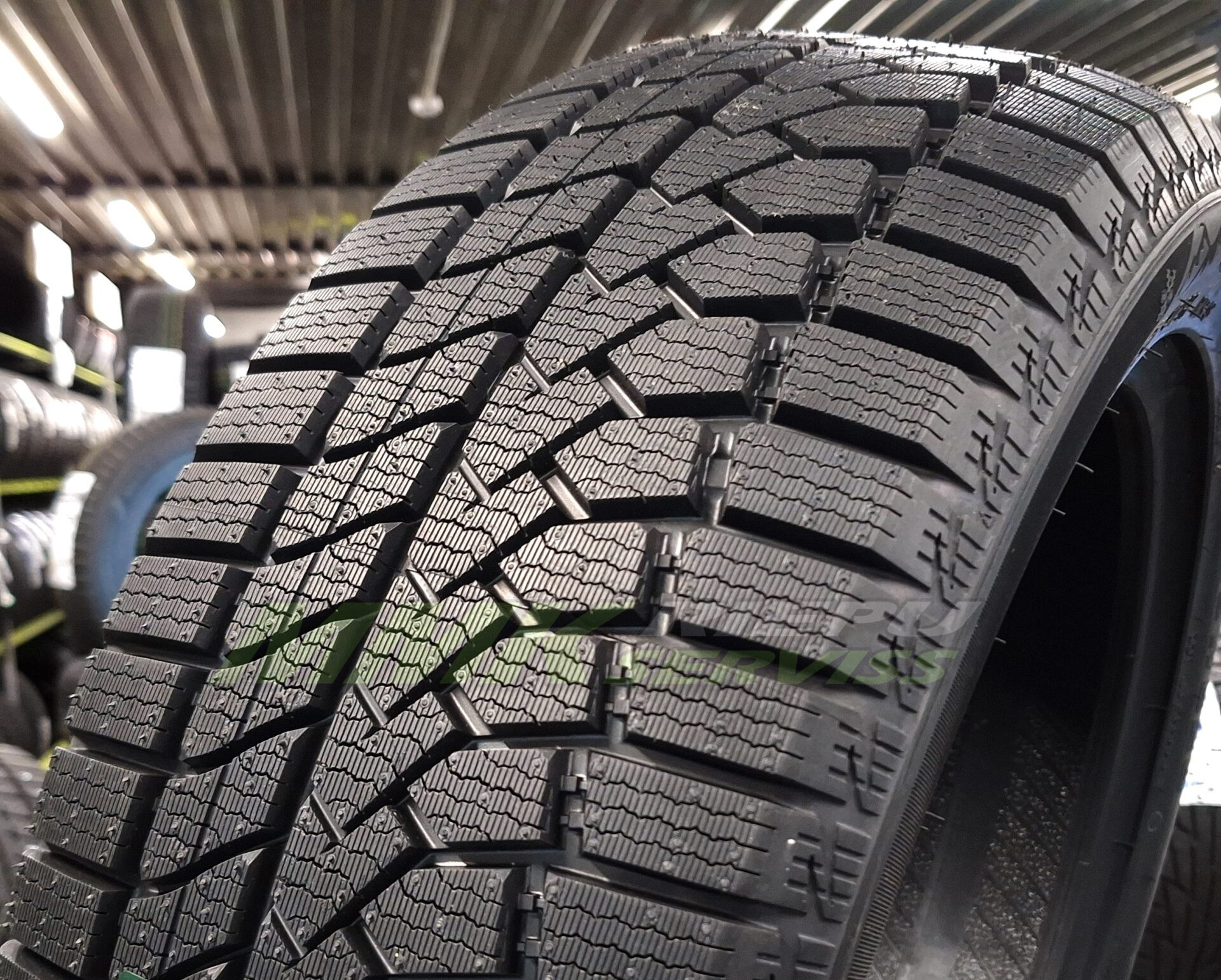 235/60R18 Trazano SW628 103T - Vissezonas riepas / Ziemas riepas