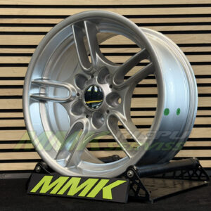 R17X8 5X120 ET20 74.1 A5477 Silver Shining (SS) - Aluminija A riepas
