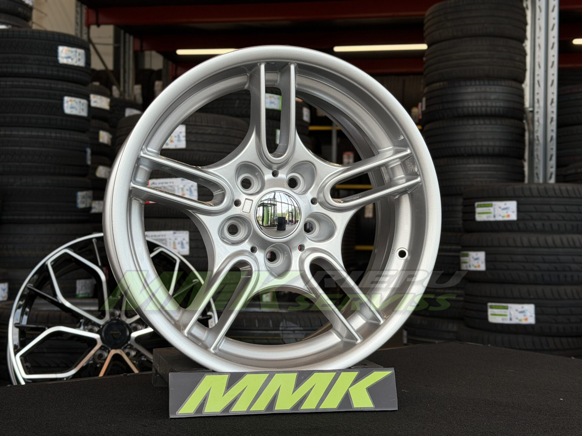 R17X8 5X120 ET20 74.1 A5477 Silver Shining (SS) - Aluminija A riepas