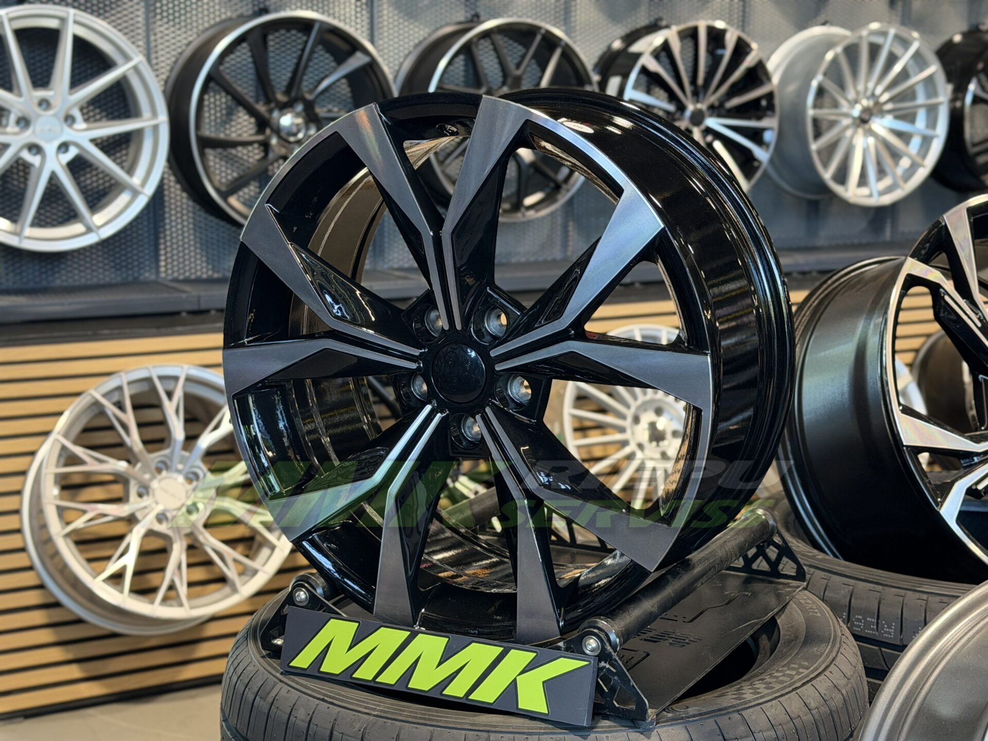R18X7.5 5X108 ET45 67.1 I5627 MB - Aluminija A riepas
