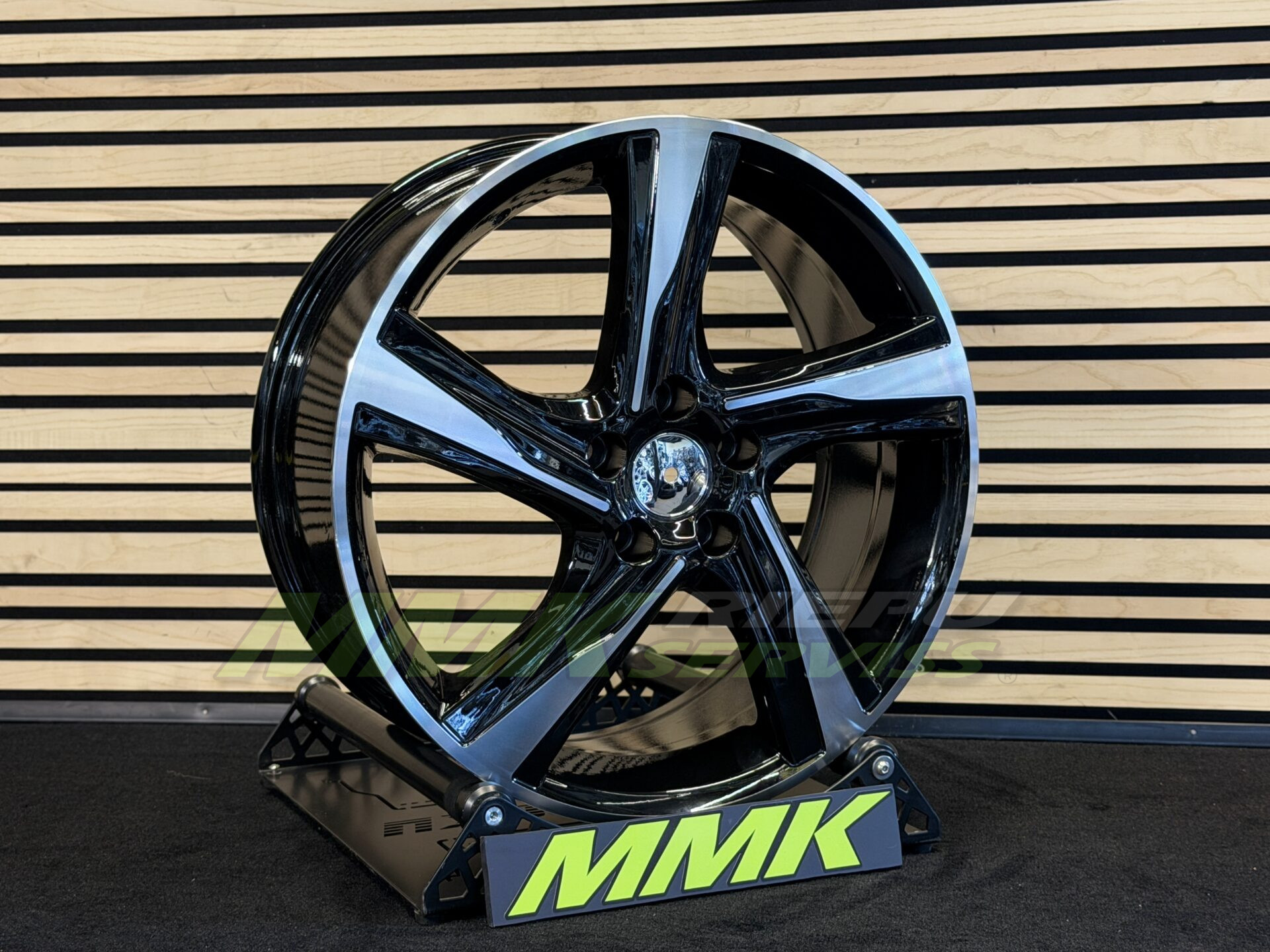R18X7.5 5X108 ET49 67.1 BY115 MB - Aluminija A riepas