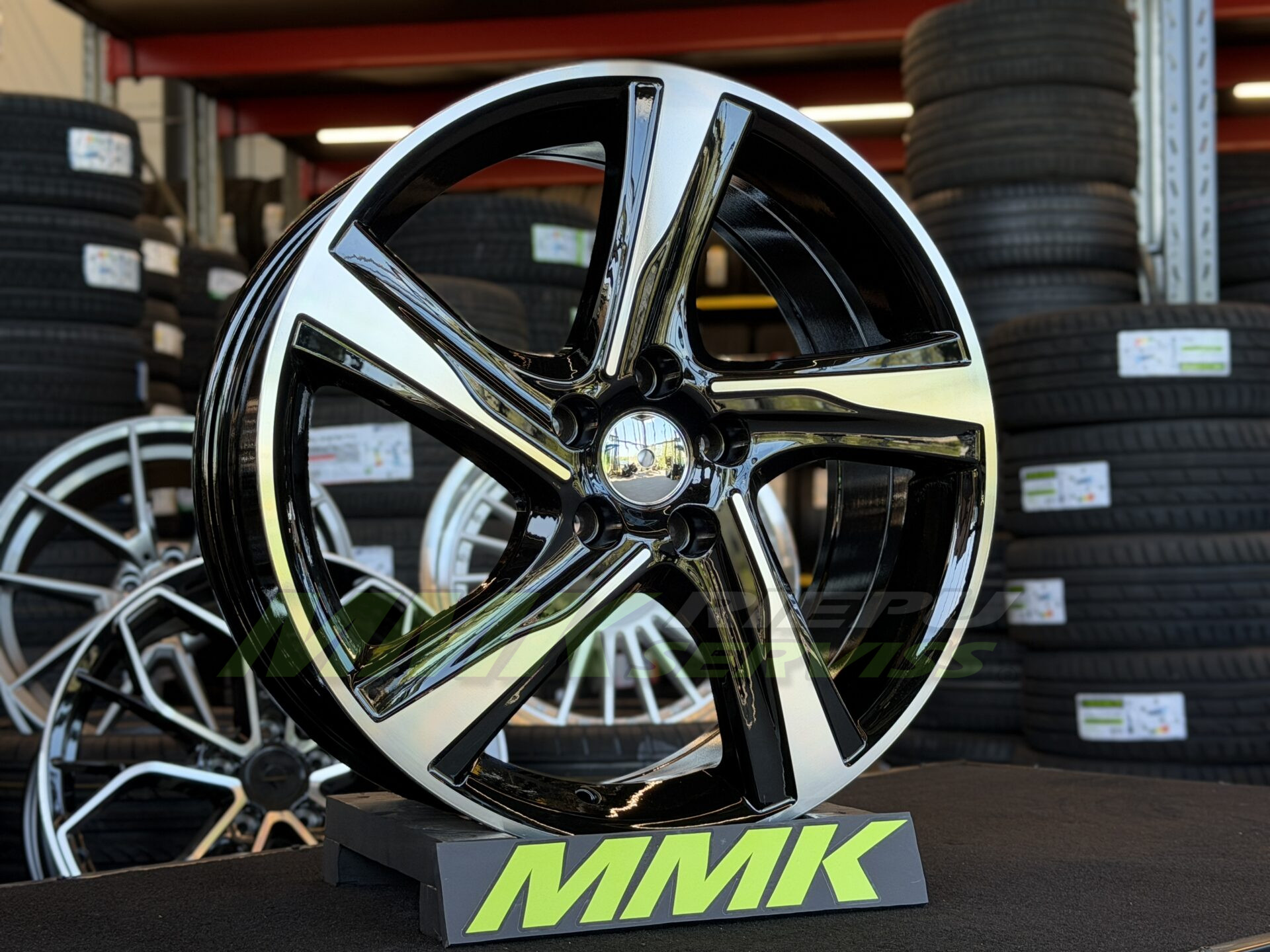 R18X7.5 5X108 ET49 67.1 BY115 MB - Aluminija A riepas