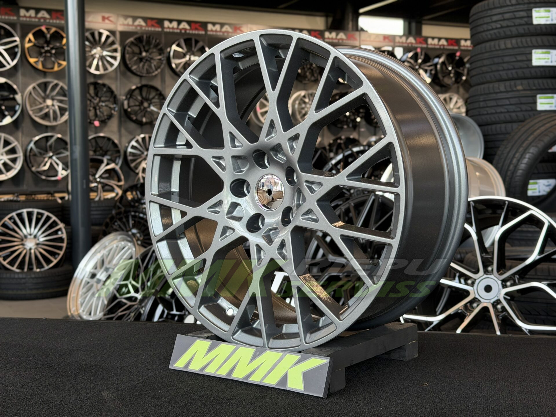 R18X8 5X112 ET40 57.1 3S1293 (8384) Grey (GR) - Aluminija A riepas