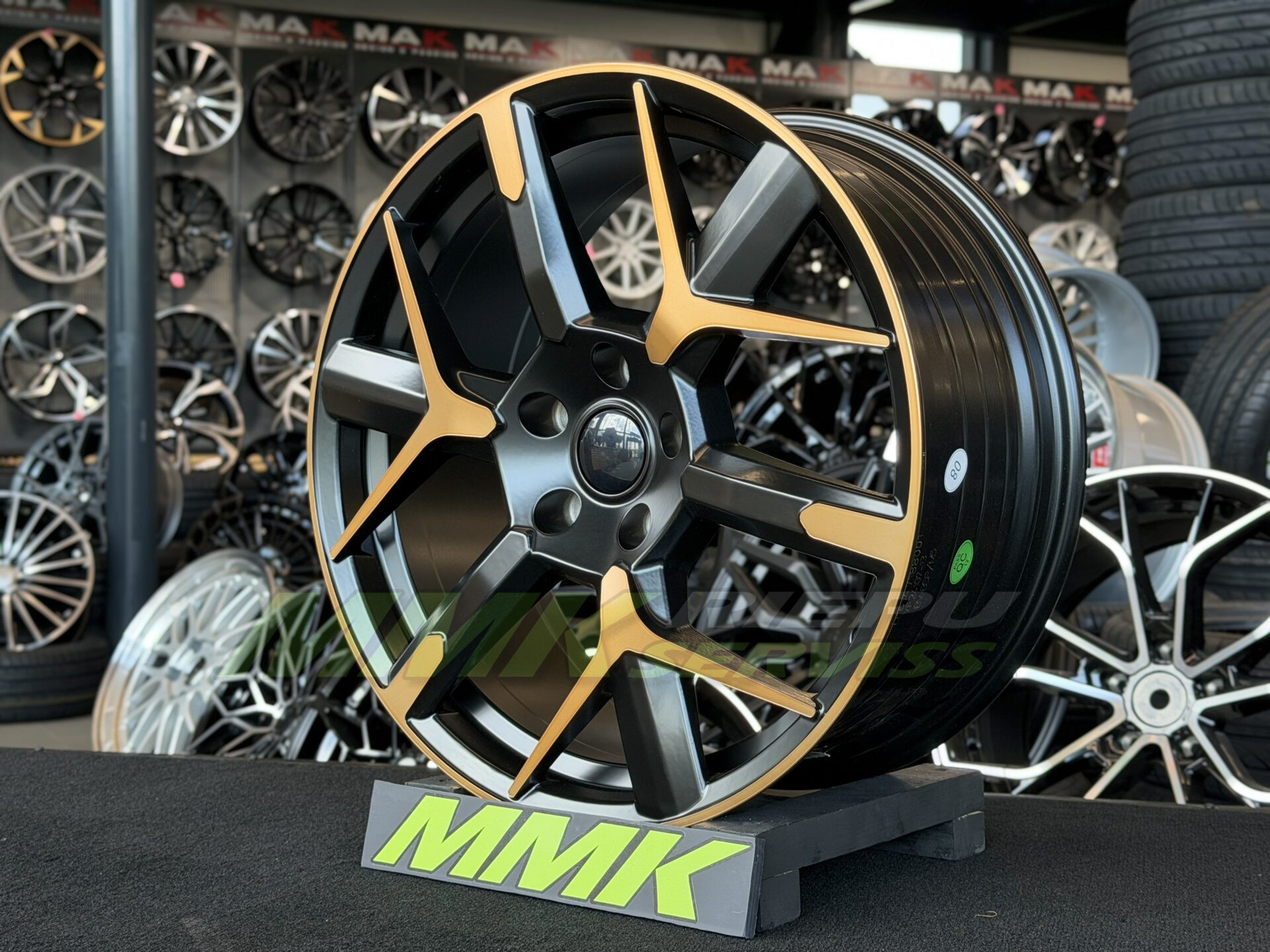 R18X8 5X112 ET40 57.1 YF6147 MBHM - Aluminija A riepas