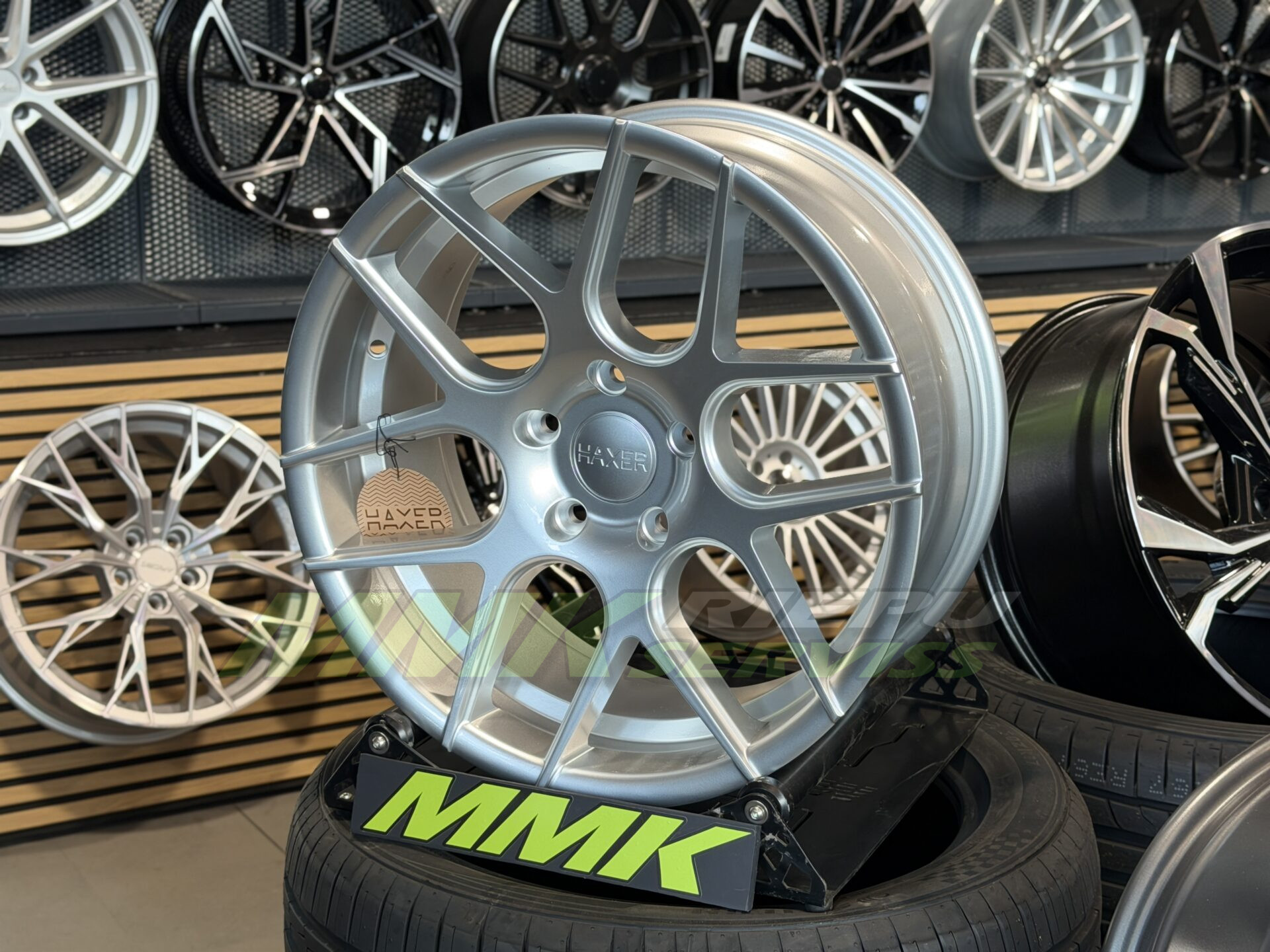 R18X8 5X120 ET35 72.6 SSA03 HX022 SS - Aluminija A riepas