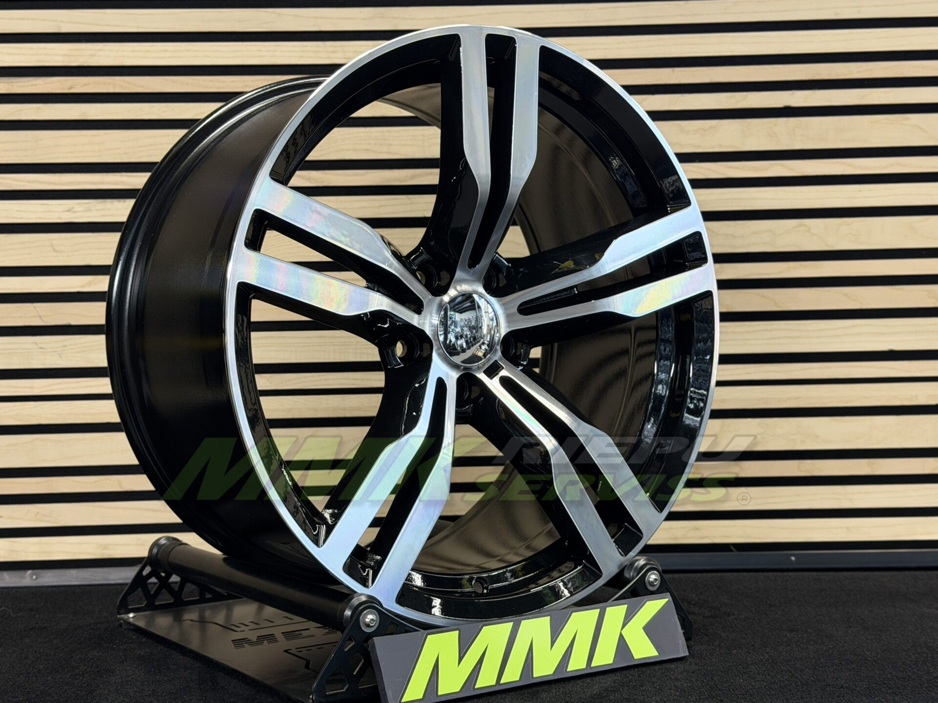 R19X8.5 5X112 ET25 66.6 B5327 MB - Aluminija A riepas