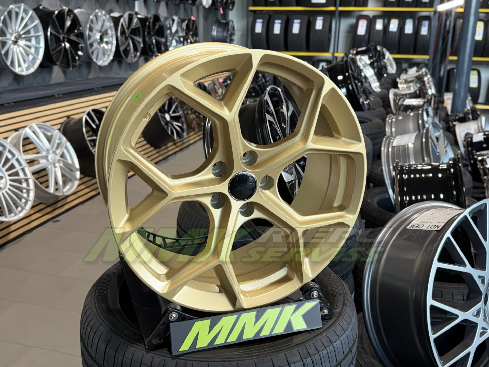 R19X8.5 5X112 ET32 66.5 I5598 FBX112 YY - Aluminija A riepas