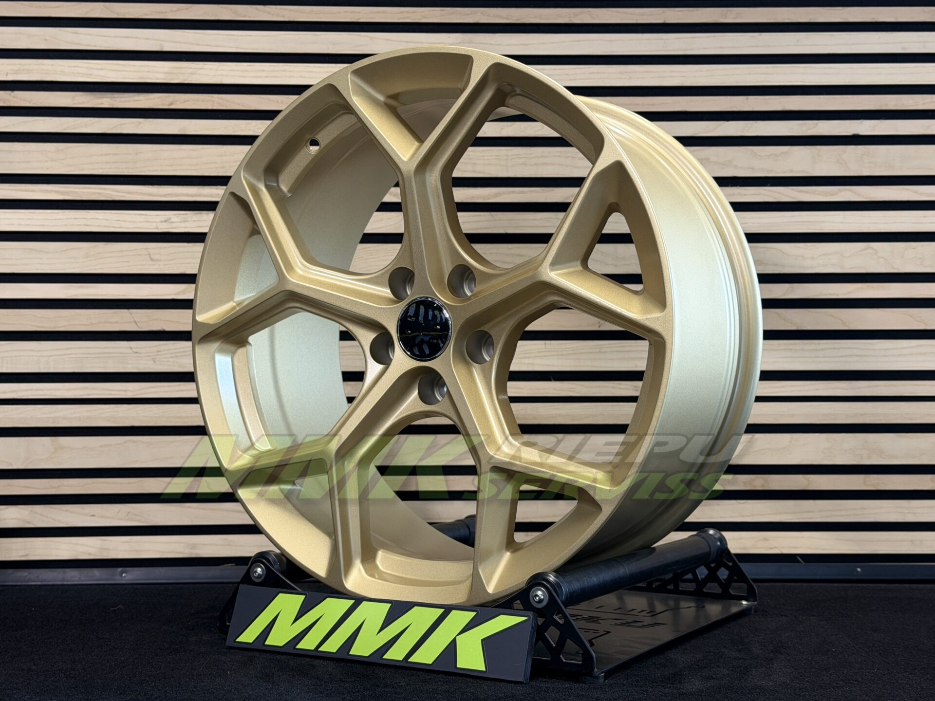 R19X8.5 5X112 ET32 66.5 I5598 FBX112 YY - Aluminija A riepas