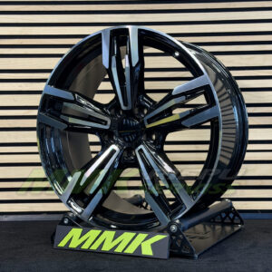 R19X8.5 5X120 ET33 72.6 BY983 MB - Aluminija A riepas
