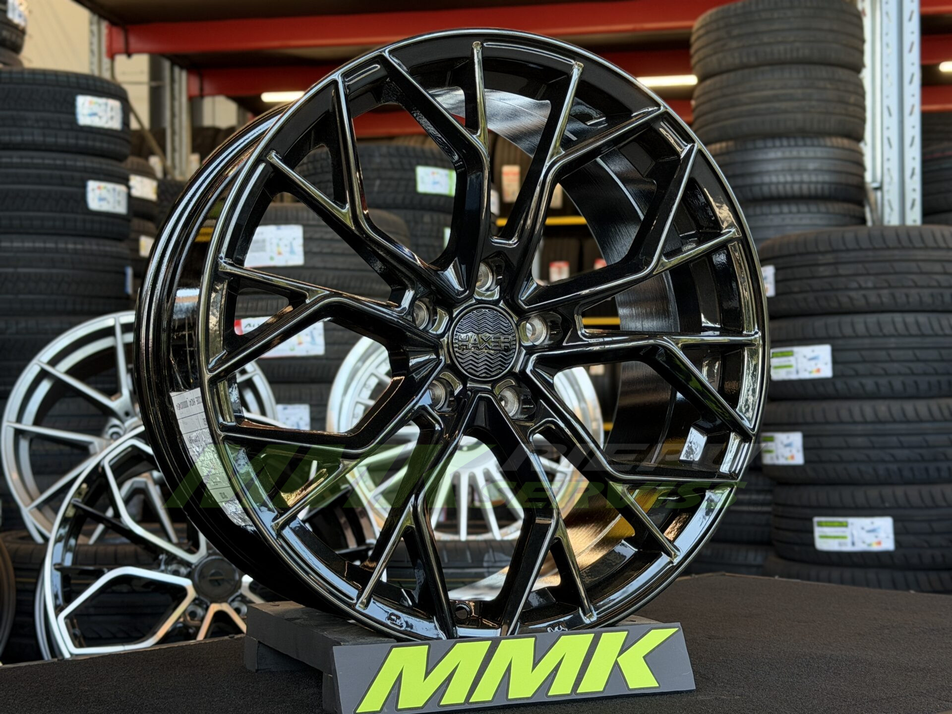 R19X8.5 5X120 ET33 72.6 HX041 BL - Aluminija A riepas