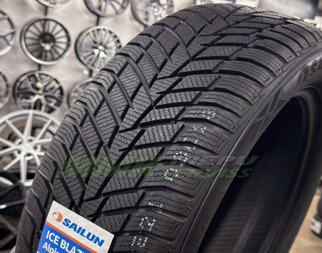 225/65R17 Sailun ICE Blazer Alpine EVO 2 106H XL - Vissezonas riepas / Ziemas riepas