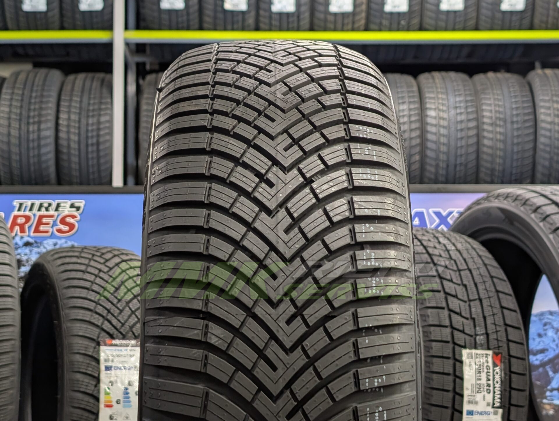 185/60R15 Sailun Atrezzo 4Seasons ULTRA 88H XL - Vissezonas riepas / Ziemas riepas