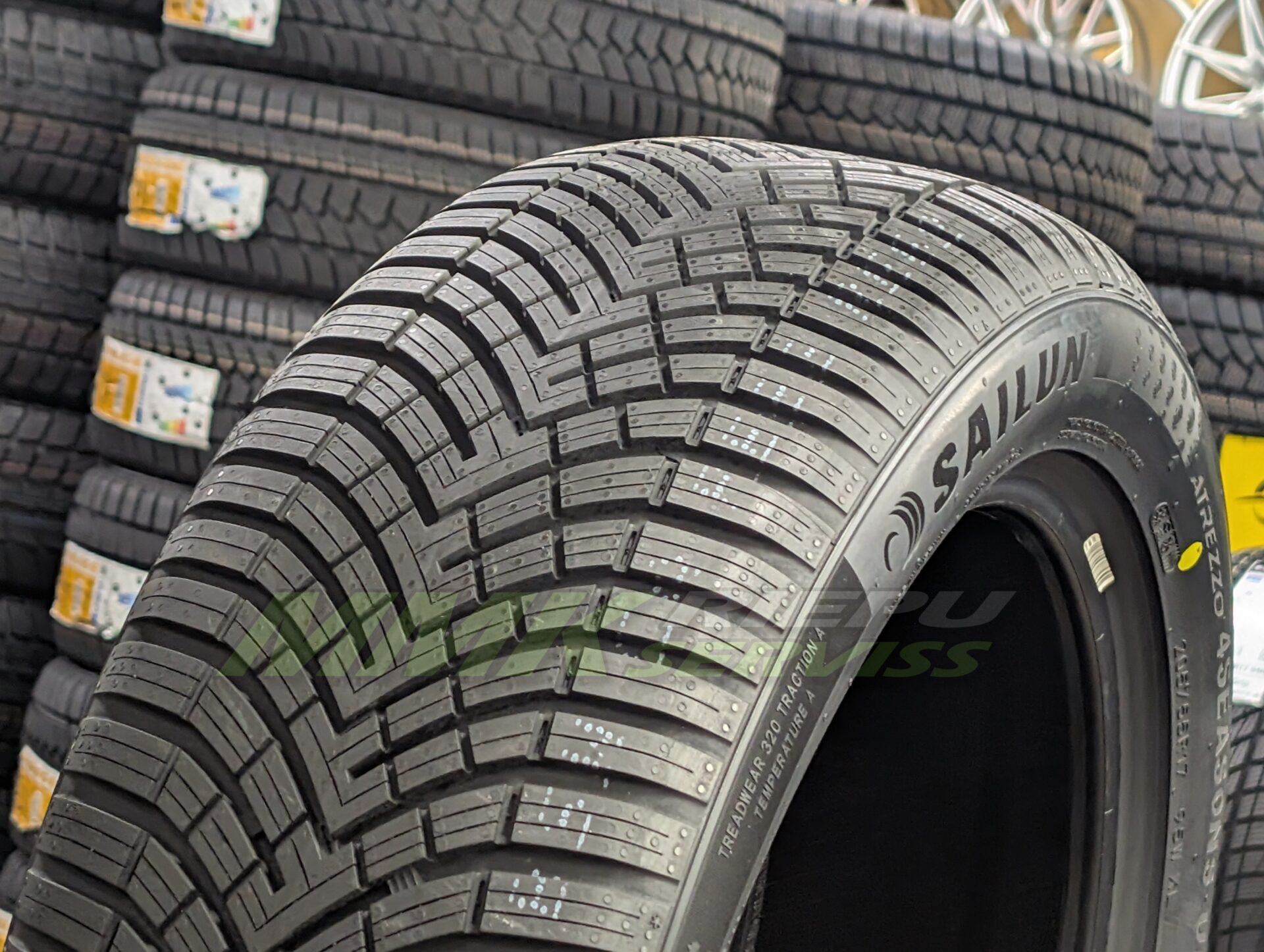 185/60R15 Sailun Atrezzo 4Seasons ULTRA 88H XL - Vissezonas riepas / Ziemas riepas