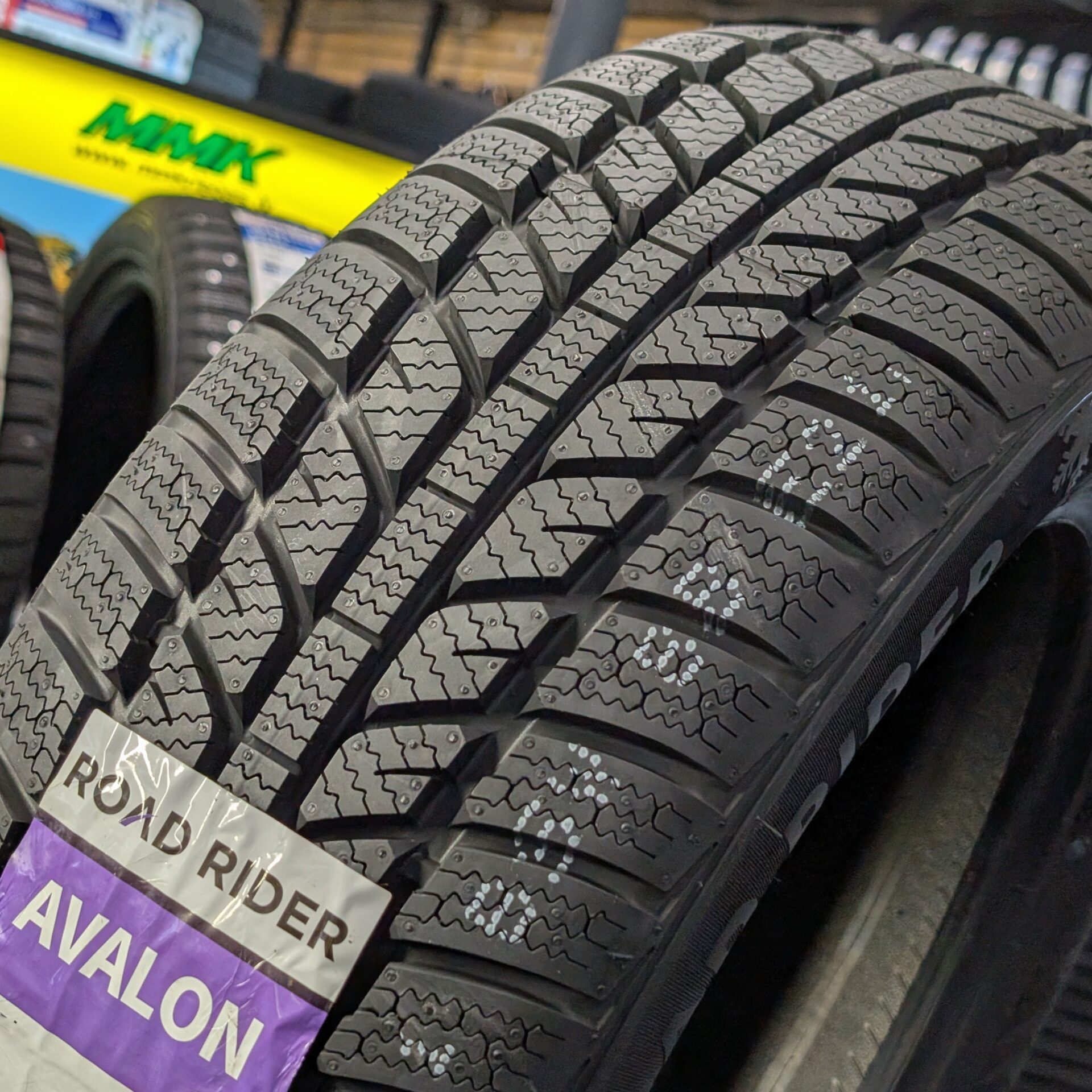 ROADRIDER 205/60R16 Road Rider Avalon 96H