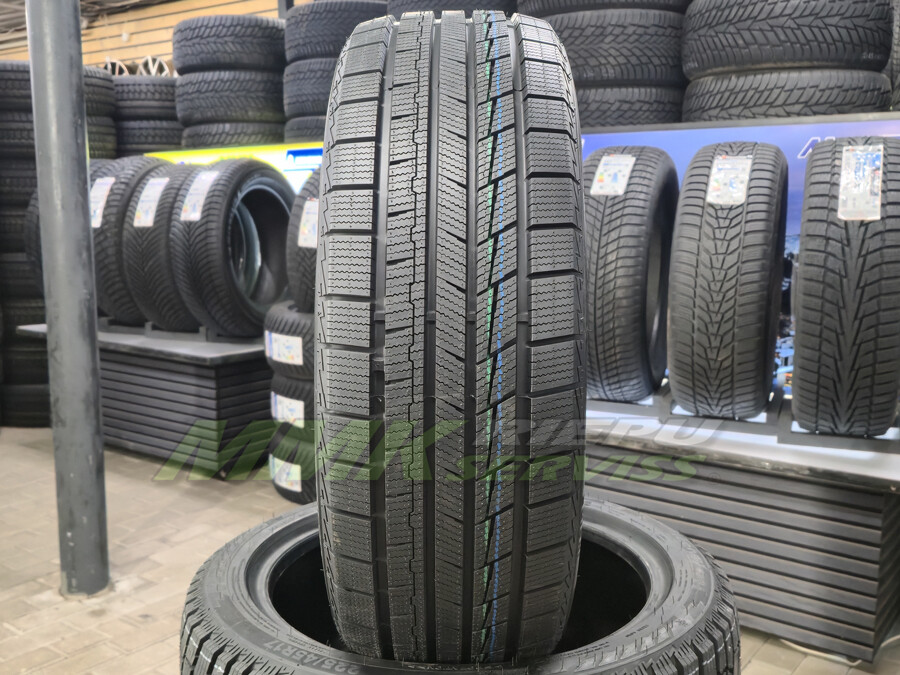 215/50R19 Superia Bluewin UHP3 93T XL RP - Vissezonas riepas / Ziemas riepas
