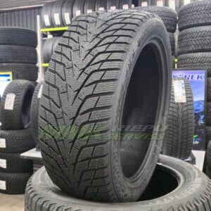 Hankook Winter i*cept IZ3 W636 215/60 R16