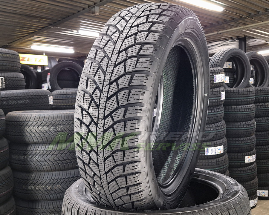 Maxtrek Trek M8 255/45 R19