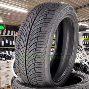 Rockblade Rock A/S ONE 225/45 R19