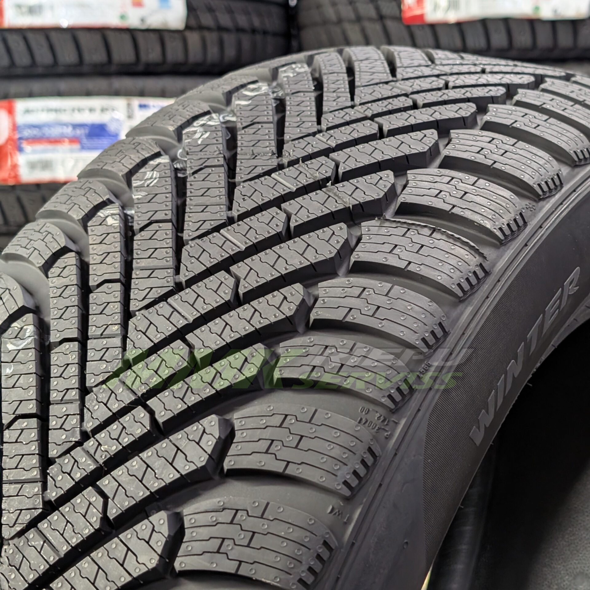 Pirelli POWERGY 2 Winter 235/55 R19