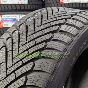 Pirelli POWERGY 2 Winter 235/55 R19