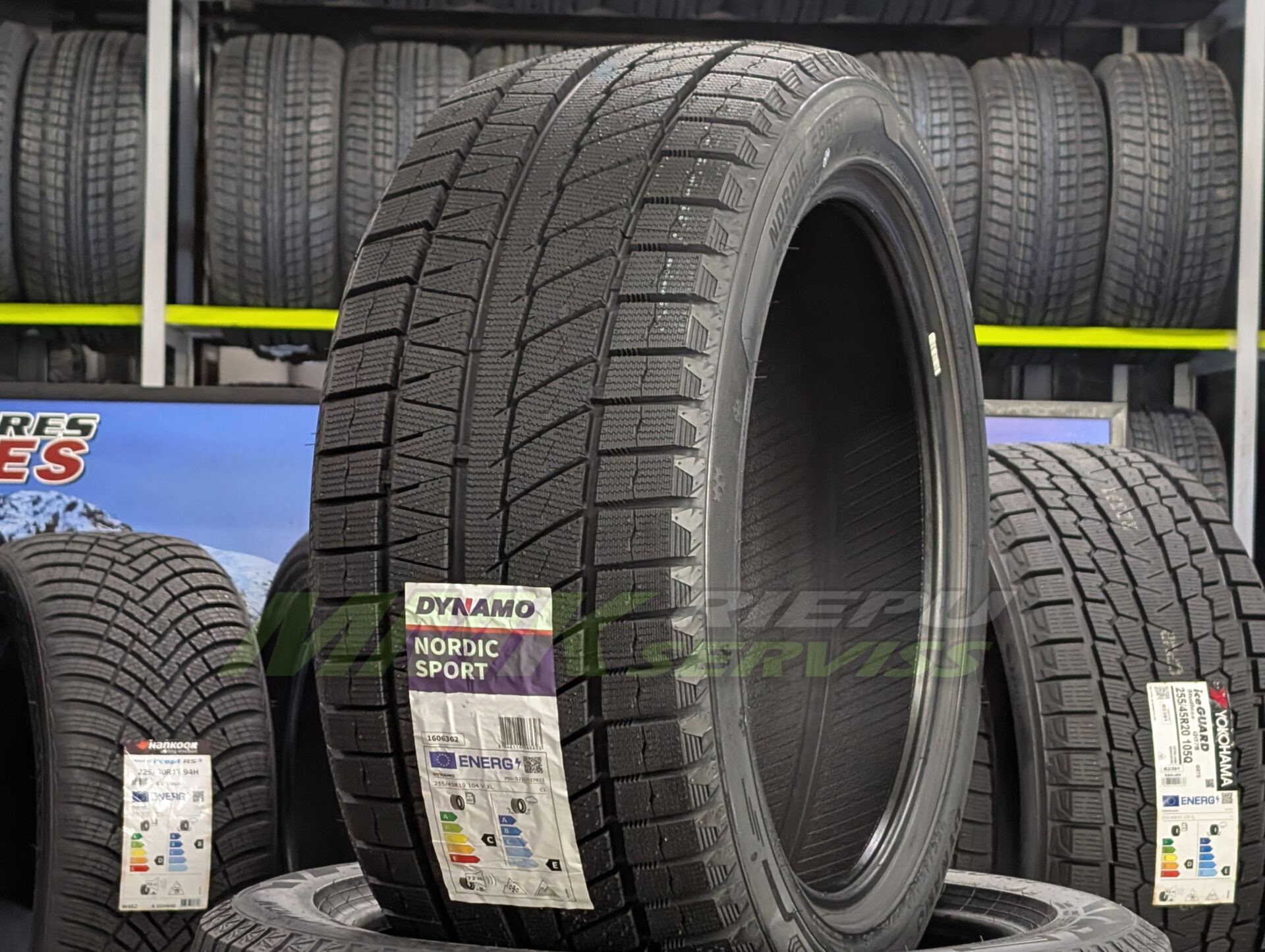 Dynamo Nordic SPORT 235/40 R19